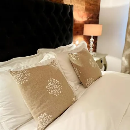 Spacious Family Close To Cauma