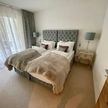 Spacious Family Close To Cauma Апартаменты