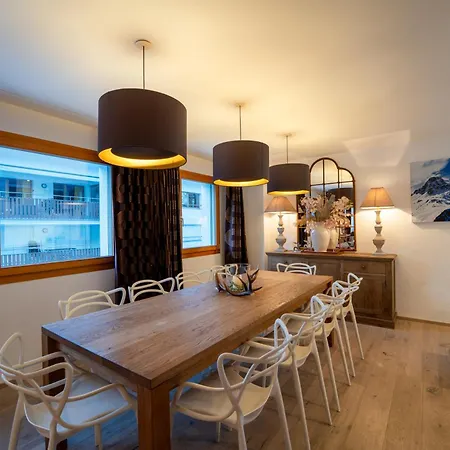 Spacious Family Close To Cauma Апартаменты