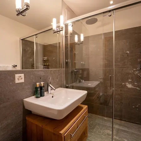 Spacious Family Close To Cauma Апартаменты *